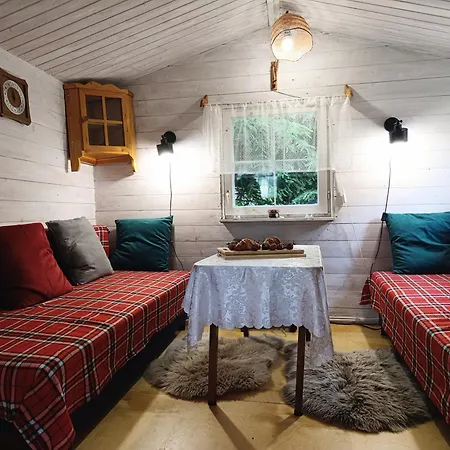 Folwark Noclegowy W Nowej Morawie - Tomaszowka Na Wys 600 M Nowa Morawa