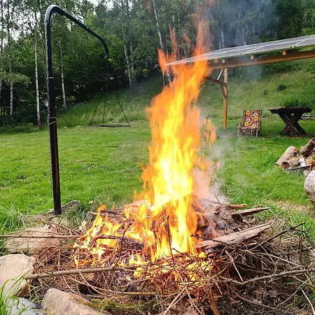 Folwark Noclegowy W Nowej Morawie - Tomaszowka Na Wys 600 M