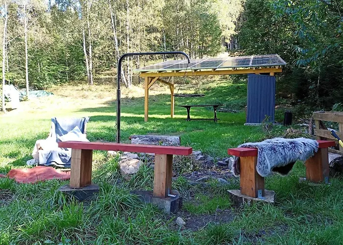 Folwark Noclegowy W Nowej Morawie - Tomaszowka Na Wys 600 M *